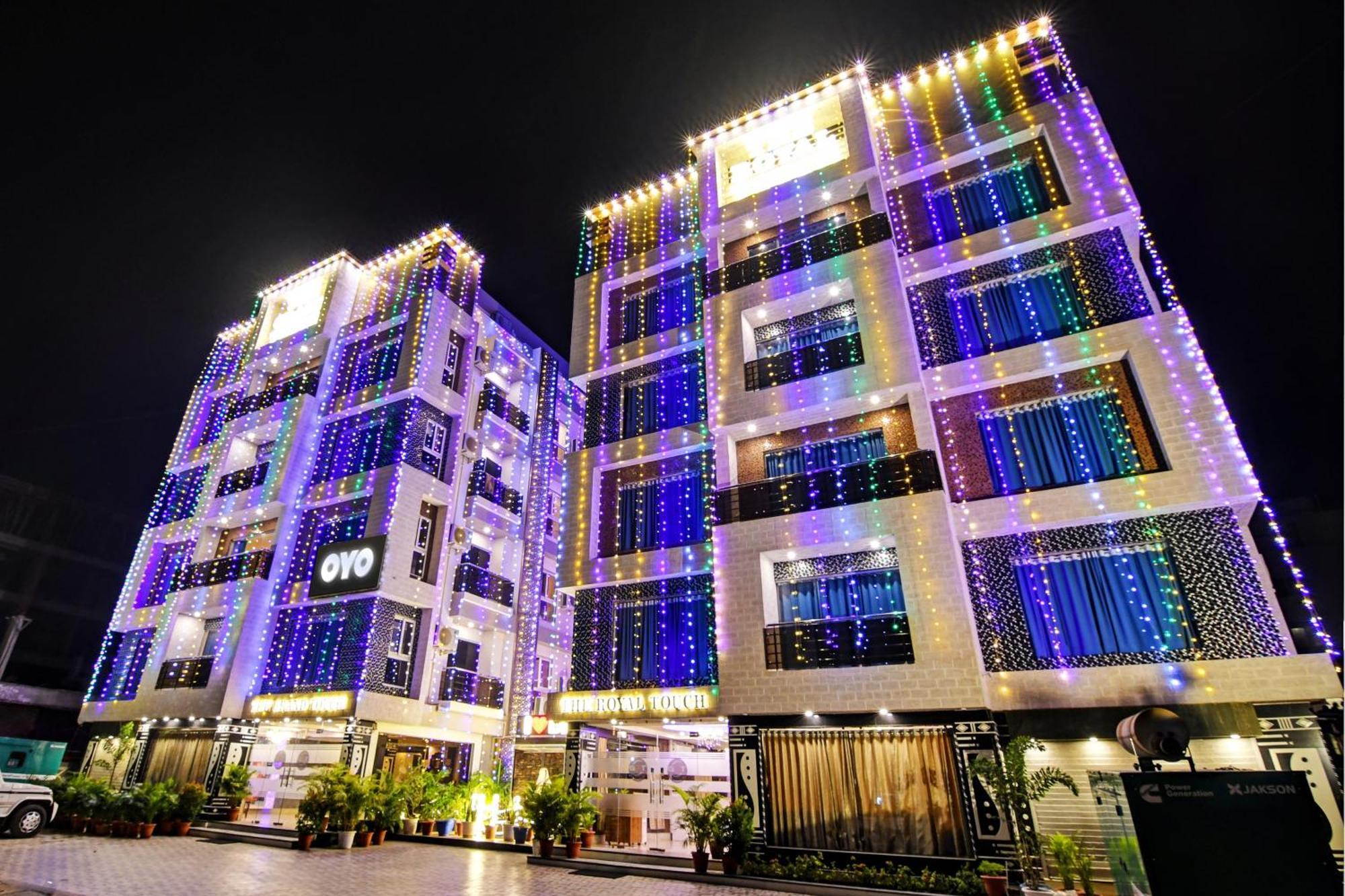 Townhouse The Grand Touch & The Royal Touch Hotel Digha  Buitenkant foto